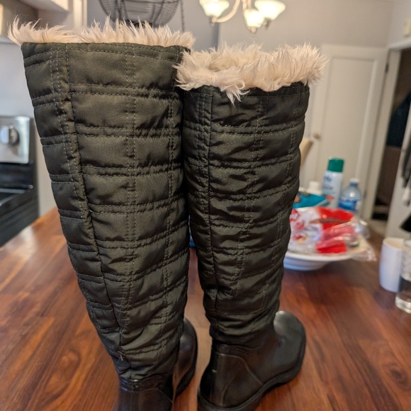 Dirty Laundry Rain Boots Size 9 - Picture 5 of 11